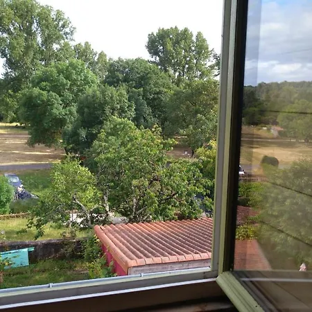 Maison De Bourg En Bord De Loire Alloggio in famiglia